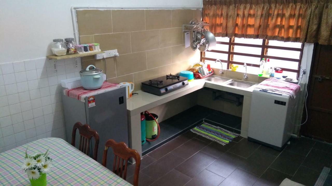 Homestay R'gee Kuantan Buitenkant foto